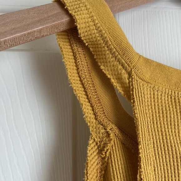 Wild fable flowy cropped Tank, Medium - Picture 4 of 8